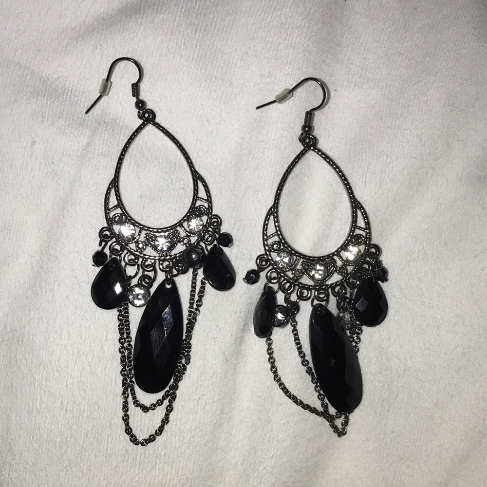 Black & Silver dangly earrings